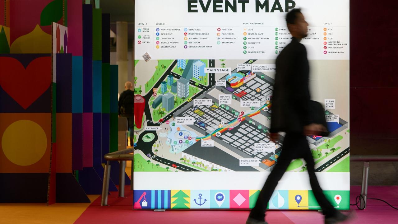 Por segundo día consecutivo, Inteligencia Argentina estuvo presente en el Congreso Mundial Smart City de Barcelona. Federico Salcedo, especialista en ciudades inteligentes para Latinoamérica, comparte las principales novedades del evento.

