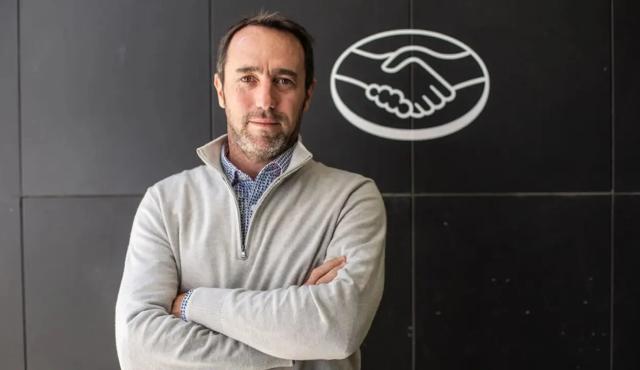 La empresa de e-commerce más grande del país atraviesa su mayor desafío en años. La llegada de plataformas globales como Shein, Temu, Amazon Bazaar y la brasileña Vest Casa está reconfigurando el mapa del comercio digital en Argentina. 