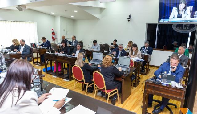 La sanción de la nueva ley de acuicultura en Tierra del Fuego marca un punto de inflexión en una discusión que llevaba años cerrada por prohibiciones absolutas.