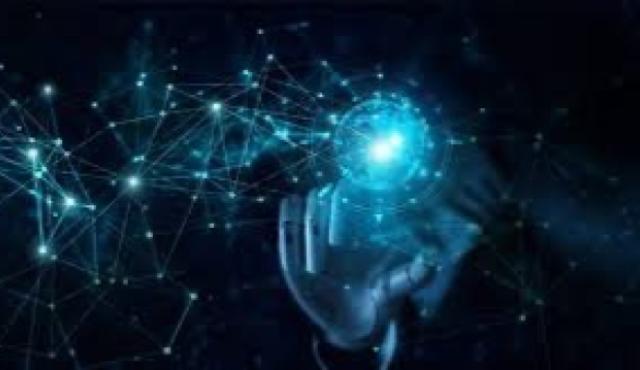 La Inteligencia Artificial ya no es una promesa futura: está reconfigurando las reglas de internet en tiempo real. De cara a 2026, los cambios no serán graduales sino estructurales. Así lo sostiene Bobby Blumofe, vicepresidente ejecutivo y director de tecnología de Akamai, en un análisis sobre el rumbo que tomará la web, la publicidad digital y la adopción de IA en las empresas.
