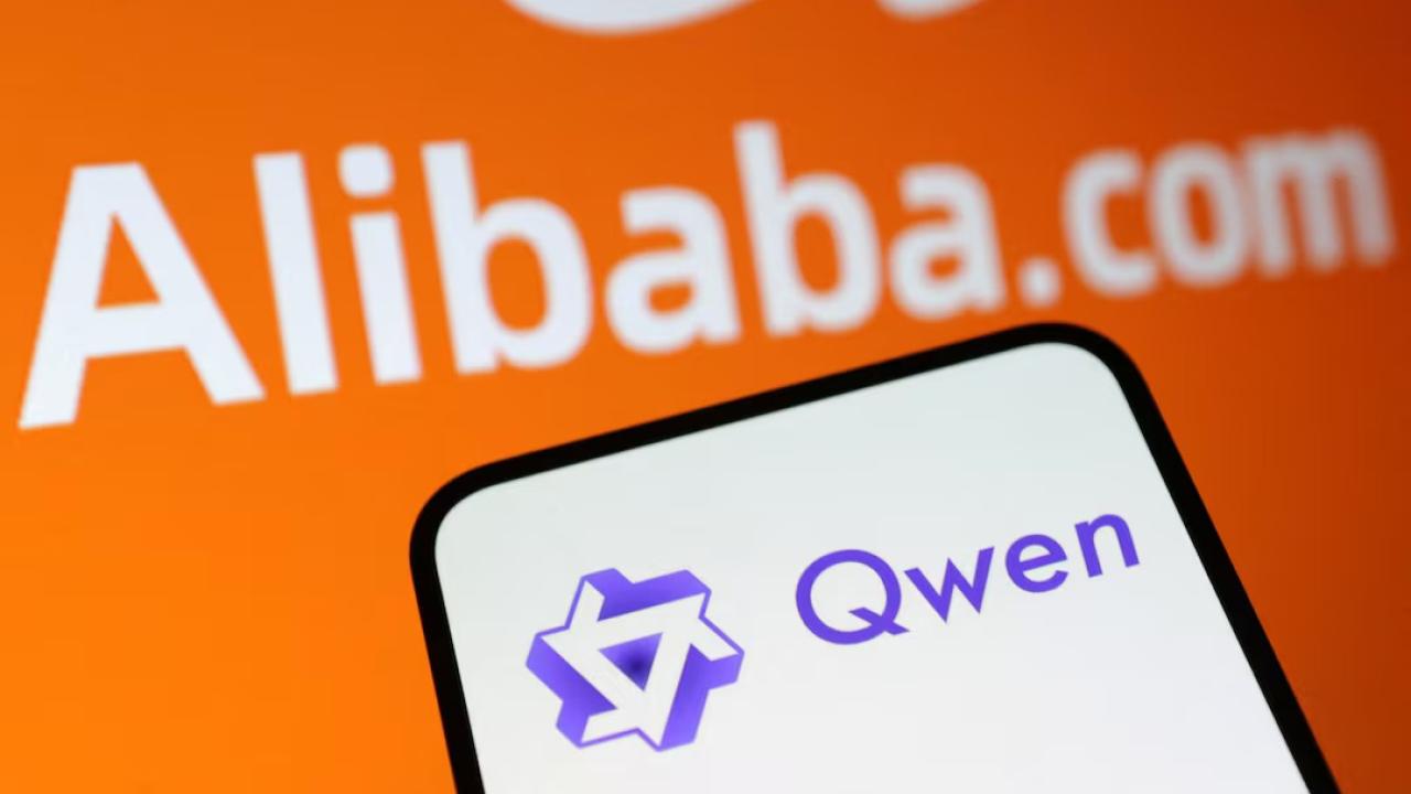 Alibaba volvió a sacudir el tablero global de la inteligencia artificial. El gigante tecnológico chino aseguró que su nuevo modelo avanzado de lenguaje, Qwen 2.5-Max, supera en rendimiento a algunos de los sistemas más conocidos del mundo, incluidos modelos de OpenAI, Meta y DeepSeek, según evaluaciones internas de la compañía.