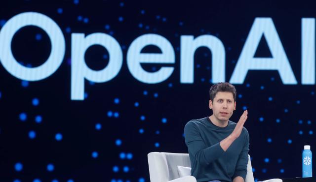 La compañía de Sam Altman lanza un programa con Tata Group que incluye centros de datos de 100 MW con potencial de 1 GW, despliegue de ChatGPT Enterprise en cientos de miles de empleados y formación masiva para desarrollar capacidades locales de IA.