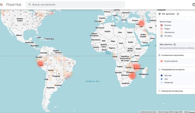 Google presentó una nueva metodología basada en inteligencia artificial que promete transformar millones de noticias periodísticas en bases de datos estructuradas capaces de anticipar desastres naturales. El sistema, denominado Groundsource, utiliza el modelo Gemini para analizar reportes informativos de todo el mundo y convertirlos en registros verificables que pueden emplearse para entrenar modelos predictivos.