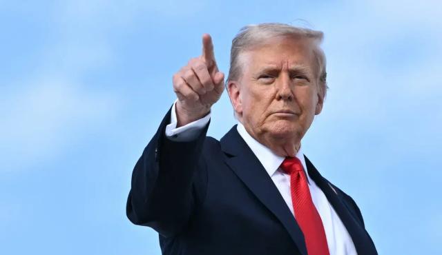 Innovation Council Action, una organización política impulsada por figuras cercanas a Donald Trump y el ecosistema tecnológico, busca influir en las elecciones legislativas de medio término para impulsar una agenda favorable al desarrollo acelerado de la Inteligencia Artificial en Estados Unidos.