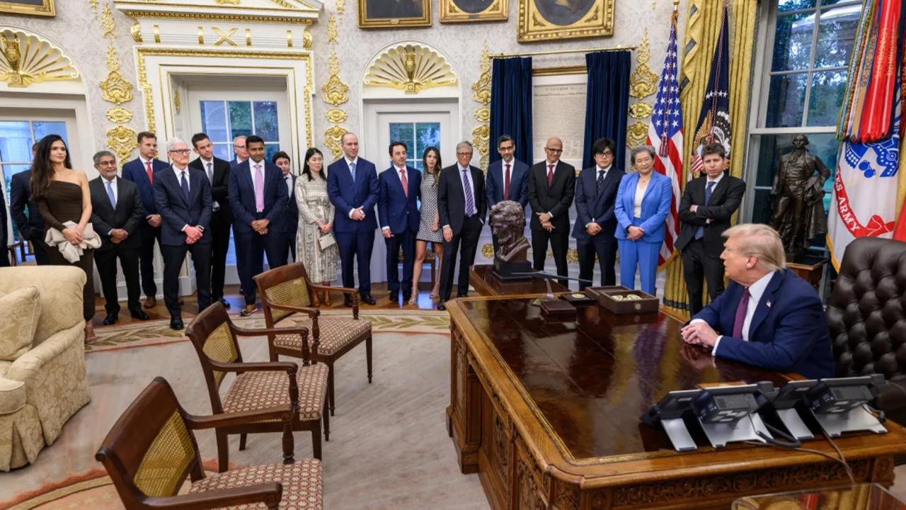 La Casa Blanca convocó a una delegación empresarial sin precedentes para acompañar al presidente en su cumbre con Xi Jinping. Vehículos eléctricos, semiconductores, Inteligencia Artificial y pagos digitales, entre los sectores con más para ganar.