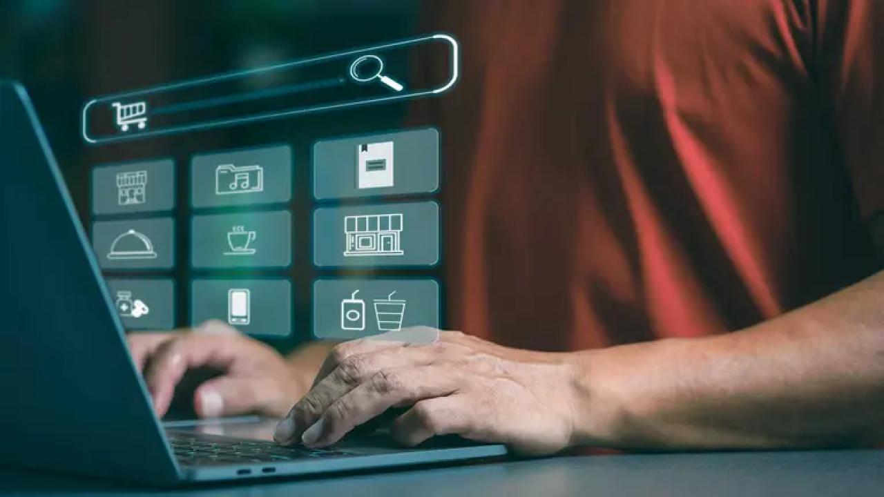 El mercado laboral latinoamericano atraviesa una transformación acelerada. Según un relevamiento de Coderhouse, el 90% de los profesionales con formación digital que logran insertarse formalmente lo hacen en el sector privado. E-commerce, banca digital, fintech y consultoría tecnológica aparecen como los principales motores de absorción de talento en la región.