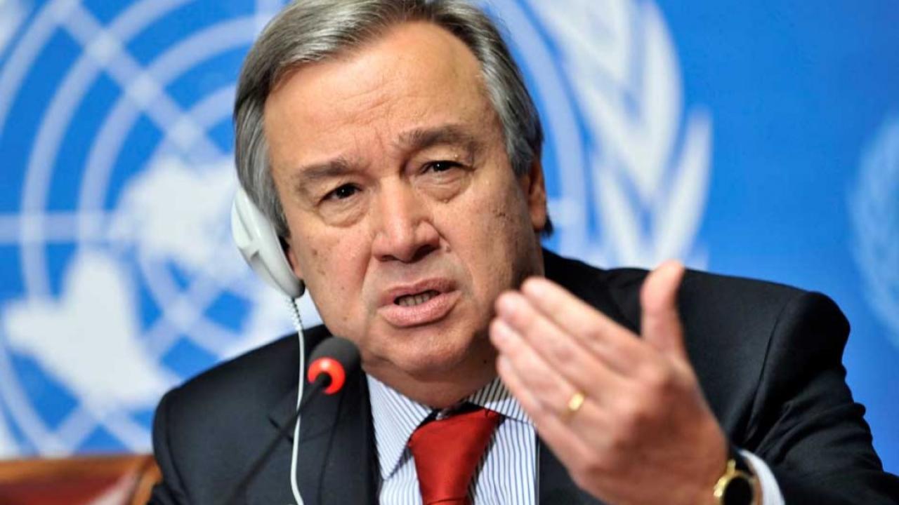 El secretario general de Naciones Unidas, António Guterres, pidió a las grandes empresas de inteligencia artificial que midan y publiquen el impacto ambiental completo de sus sistemas. El planteo fue realizado el 23 de junio de 2026, durante la Semana de Acción Climática de Londres.