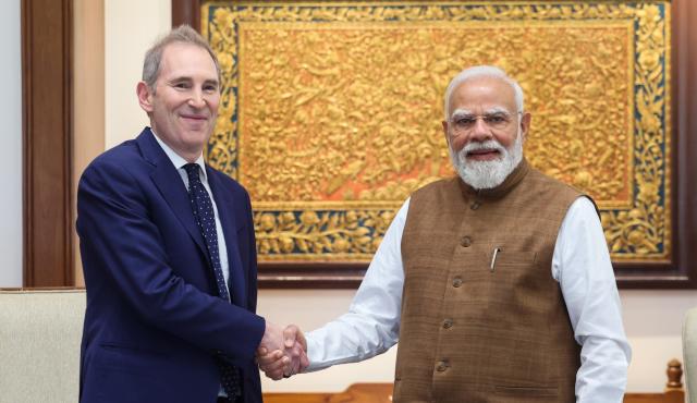 La compañía anunció uno de los mayores desembolsos de su historia en un solo país. La estrategia combina infraestructura de inteligencia artificial, nuevos centros de datos, expansión del comercio electrónico y logística para consolidar a India como uno de sus mercados más importantes a nivel global.
