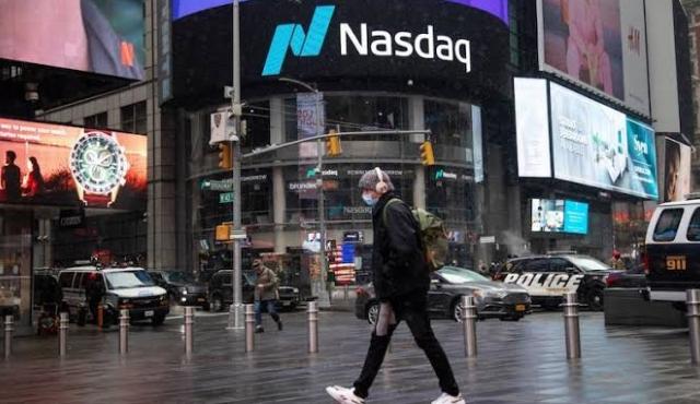 El retroceso no implica, por ahora, el final del auge tecnológico. Sin embargo, el mercado comenzó a exigir que las grandes inversiones en inteligencia artificial se traduzcan rápidamente en ingresos, ganancias y flujo de caja.