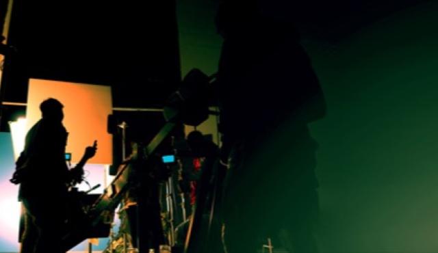 La Universidad Tecnológica Nacional (UTN) y Aula Abierta lanzaron una nueva diplomatura universitaria, íntegramente en español y 100% virtual, destinada a formar profesionales especializados en reducir el impacto ambiental de producciones audiovisuales, festivales, congresos y eventos.