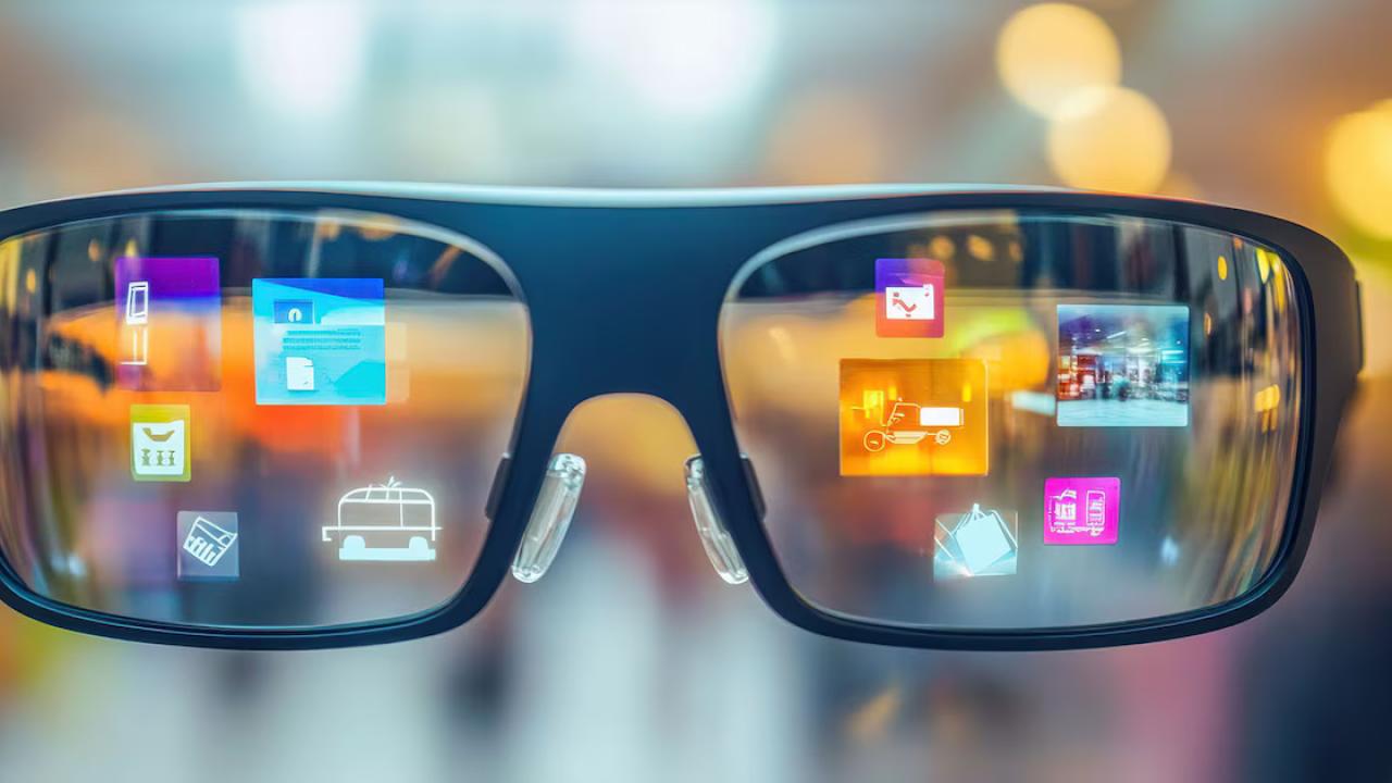 La Inteligencia Artificial generativa, los relojes inteligentes avanzados y los nuevos dispositivos como anillos y gafas inteligentes marcarán el futuro del mercado.
