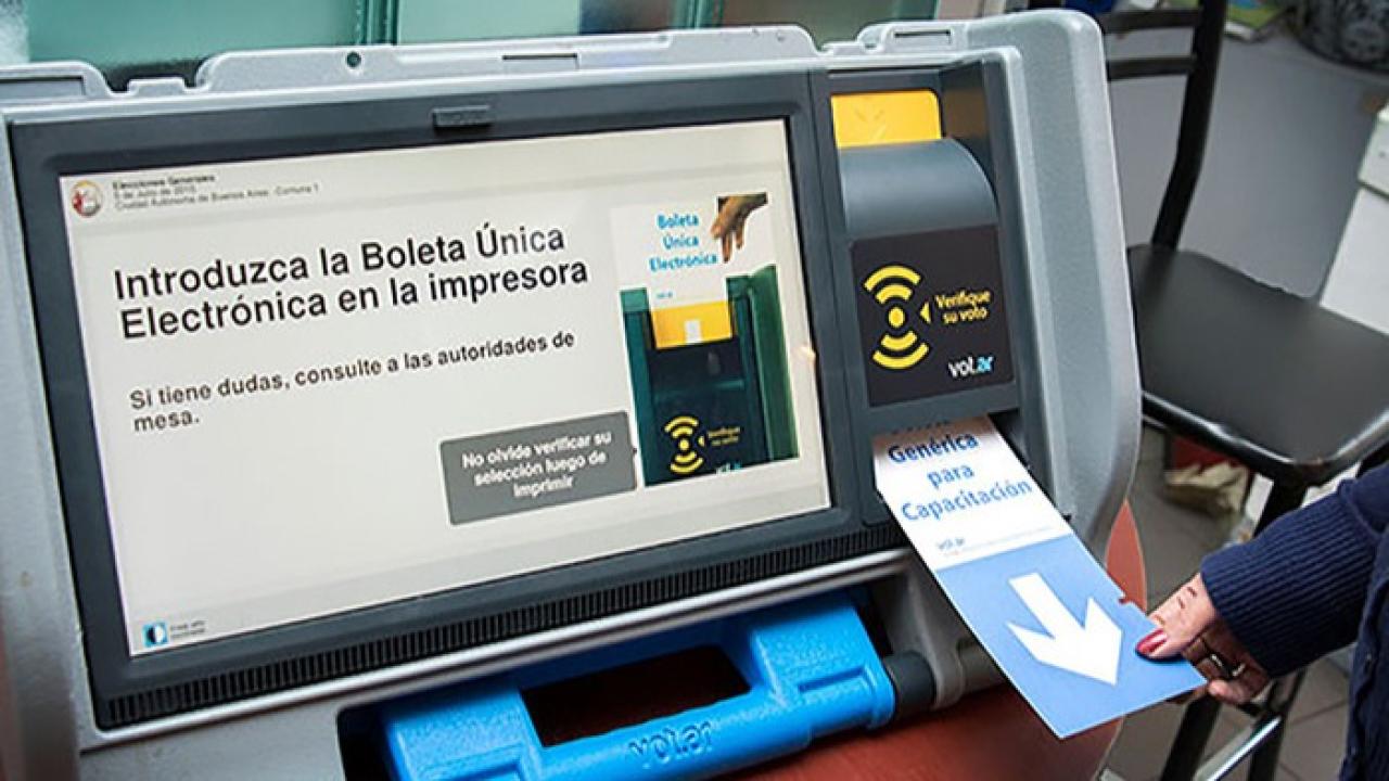 Conocé cómo se hacen los boca de urna en estas eleccciones porteñas. Los resultados cada vez más reales.