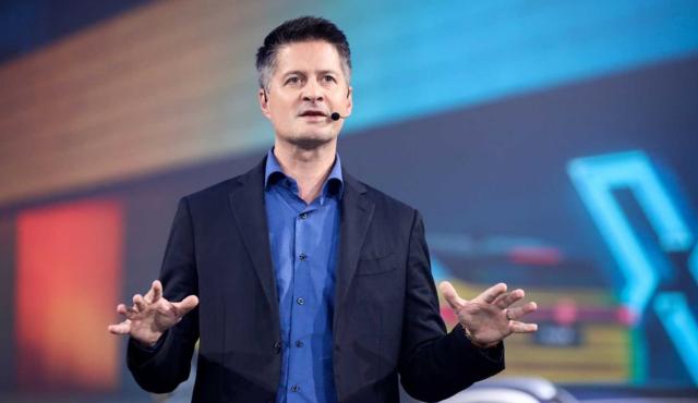 Citroën anunció el nombramiento de Xavier Chardon como nuevo consejero delegado (CEO), quien asumirá el cargo a partir del 2 de junio de 2025 y reportará a Jean-Philippe Imparato, director de operaciones de Stellantis para Europa ampliada.