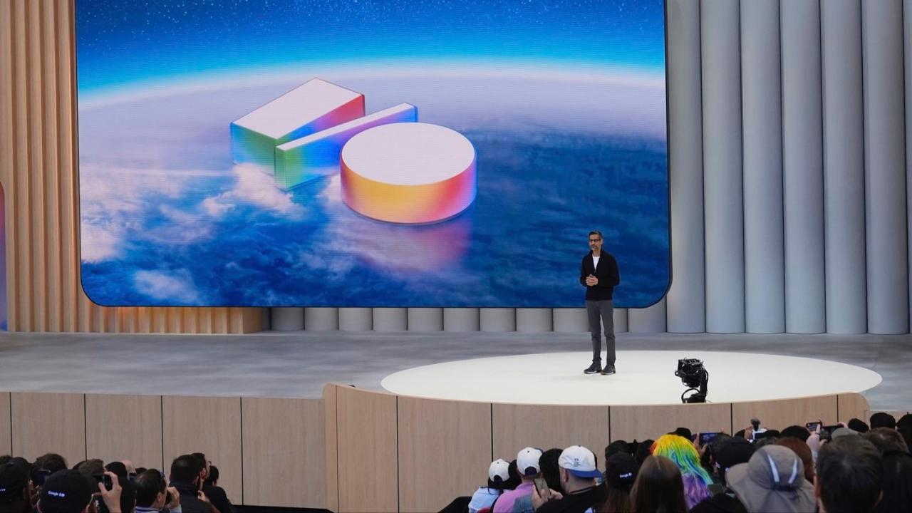 Google I/O 2025 dejó dos anuncios que podrían marcar un antes y un después en la relación entre humanos y tecnología: la evolución del asistente de Inteligencia Artificial con Project Astra, y el regreso de la videollamada como experiencia inmersiva con Google Beam.