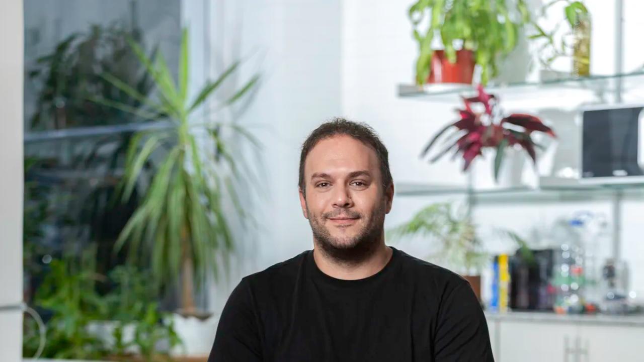 El director general de Bitso Argentina Julián Colombo explica  Genius Act, el proyecto de ley que establece un marco regulatorio claro para las stablecoins.