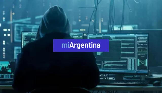 En una nueva alerta sobre la ciberseguridad del Estado argentino, el Gobierno confirmó esta semana que la app Mi Argentina fue víctima de un hackeo masivo. La filtración afectó potencialmente a millones de ciudadanos que utilizan esta plataforma para acceder a documentación digital como DNI, licencias de conducir, credenciales de vacunación, entre otros servicios.

