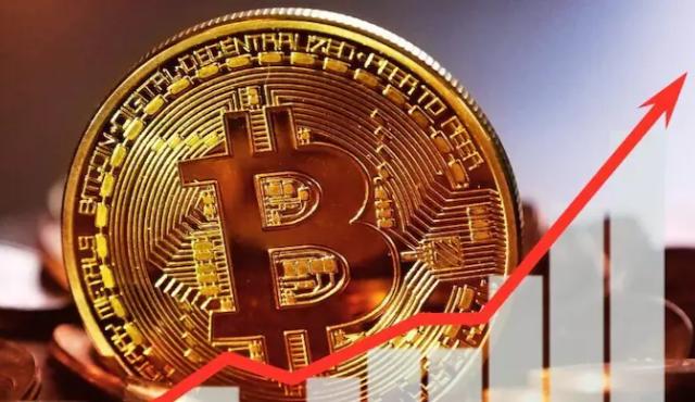 La criptomoneda más importante del mundo arrancó la semana con una nueva marca en su historial: Bitcoin (BTC) se ubica por encima de los US$121.000, consolidando un repunte sostenido que lo reafirma como uno de los activos más buscados por inversores institucionales. I