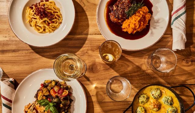 Con la llegada del frío, un plato de pasta casera se convierte en el plan ideal. Pero, ¿cuáles son los mejores lugares para disfrutar de esta delicia en Buenos Aires? Le preguntamos a la inteligencia artificial, y esto es lo que ChatGPT y Gemini tienen para decir.