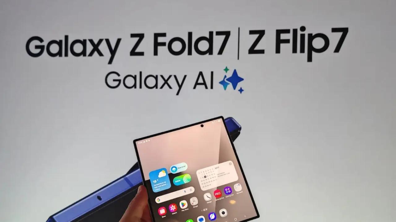 Samsung presentó en Argentina su celular más ambicioso: el Galaxy Z Fold7. Con mejoras en diseño, potencia y cámaras inteligentes, el precio supera los 2 millones de pesos argentinos. ¿Está a la altura?