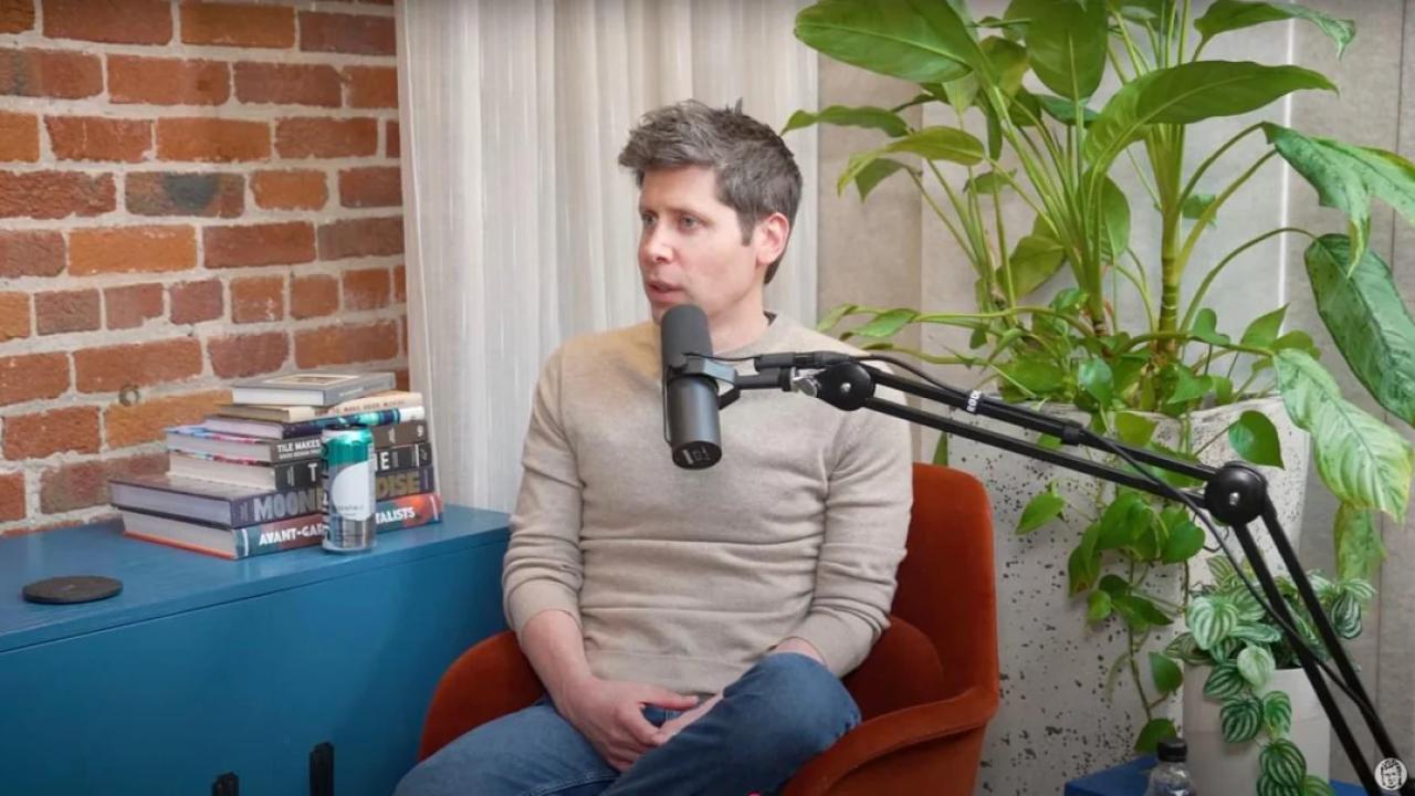Sam Altman (CEO de OpenAI) lanzó una advertencia contundente: millones de jóvenes utilizan ChatGPT como si fuera un terapeuta o coach de vida, pero esas conversaciones no tienen protección legal. En caso de una demanda o requerimiento judicial, OpenAI podría verse obligada a entregar los registros de chat.