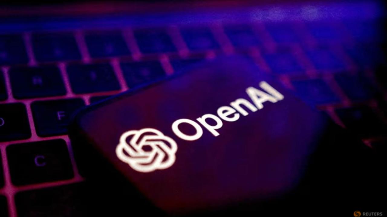 En un contexto global donde la Inteligencia Artificial (IA) avanza a pasos acelerados, los gobiernos enfrentan un desafío doble: aprovechar su potencial para mejorar la gestión pública y, al mismo tiempo, establecer regulaciones y mecanismos de control que garanticen el bien común. En esa encrucijada nace el Government Partnerships Program de OpenAI, una iniciativa que busca tender puentes entre el sector público y las herramientas de IA más avanzadas del mundo.

