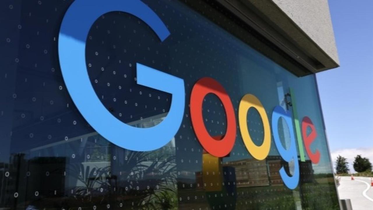 En medio de crecientes tensiones entre Estados Unidos y Reino Unido sobre la privacidad digital, el senador Ron Wyden (Demócrata por Oregón) dirigió una carta a la directora de Inteligencia Nacional de EE.UU., Tulsi Gabbard, instando a una respuesta firme frente a los intentos británicos de acceder a datos cifrados de ciudadanos estadounidenses. 
