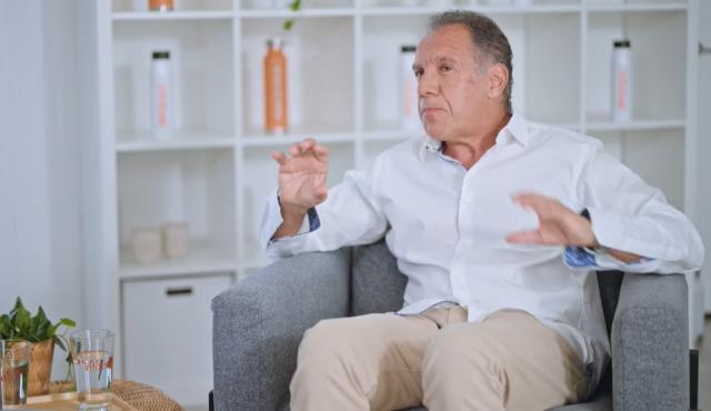 Daniel Hadad advierte que la Inteligencia Artificial transformará el periodismo más rápido que internet, y detalla cómo Infobae ya la integra para personalizar contenidos, optimizar redacciones y potenciar la labor de los periodistas sin reemplazarlos.