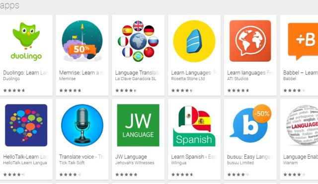 Plataformas como Duolingo, LingQ y Memrise aprovechan la Inteligencia Artificial para personalizar el aprendizaje, corregir errores y mejorar la pronunciación en tiempo real.
