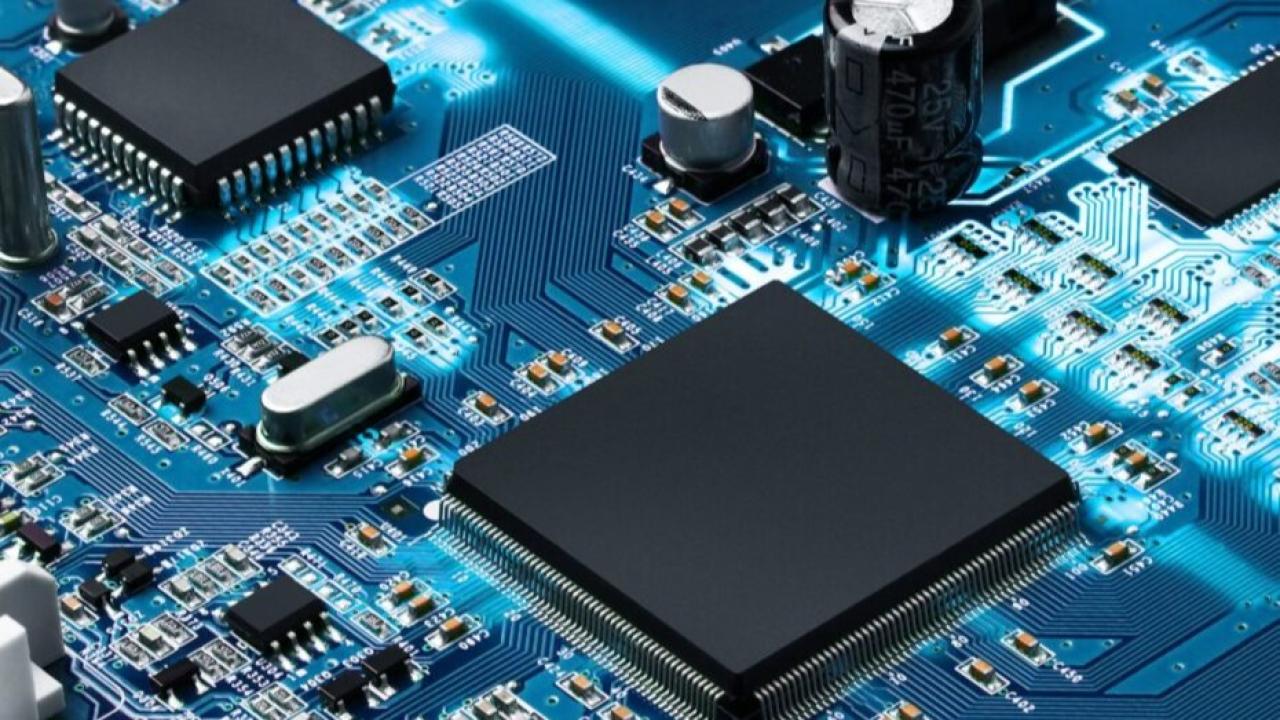 Las ventas mundiales de chips aumentan un 3,6% mes a mes. 

