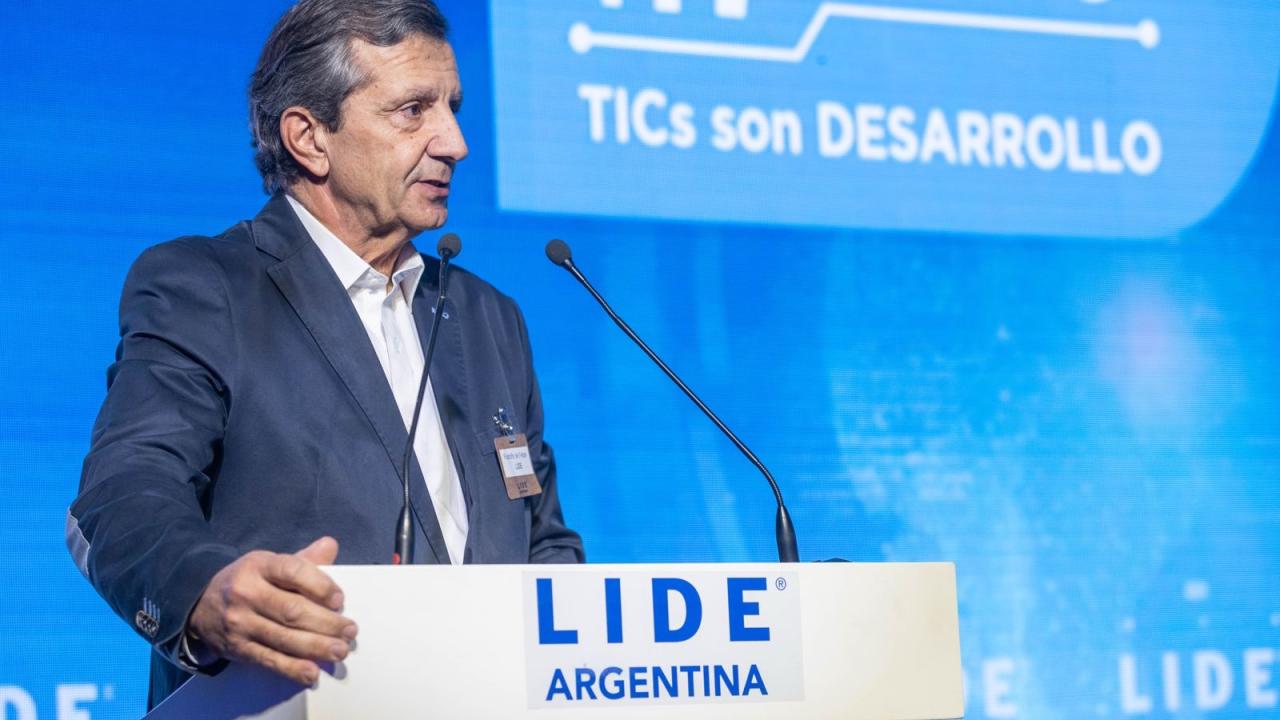 El jueves 18 de septiembre, LIDE Argentina realizará el VIII Fórum Nacional Digital Tech en el Alvear Palace Hotel, un encuentro que reunirá a CEOs, presidentes de compañías y referentes tecnológicos. Inteligencia Argentina será media partner del evento.
