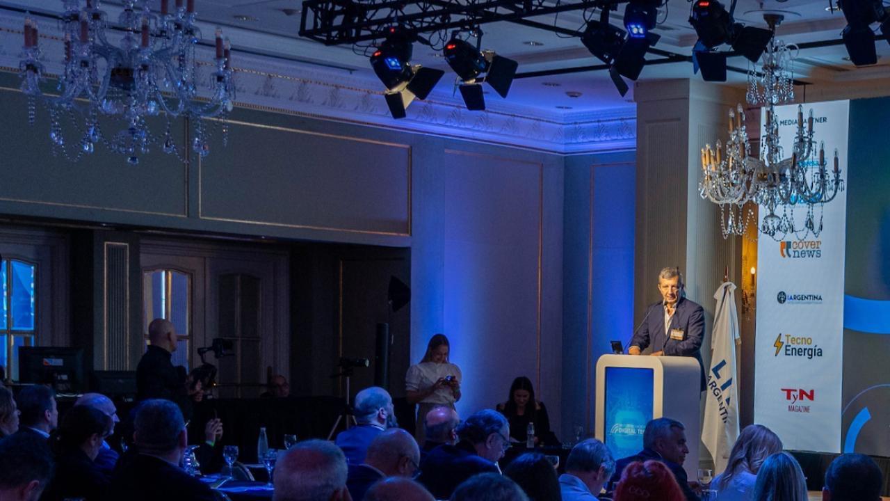 LIDE Argentina reunió a líderes empresariales, académicos y tecnológicos para debatir sobre temas que impulsan la revolución digital en el país. El subsecretario Santiago Pordelanne cerró el encuentro con una visión optimista del desarrollo del sector de la industria del conocimiento.