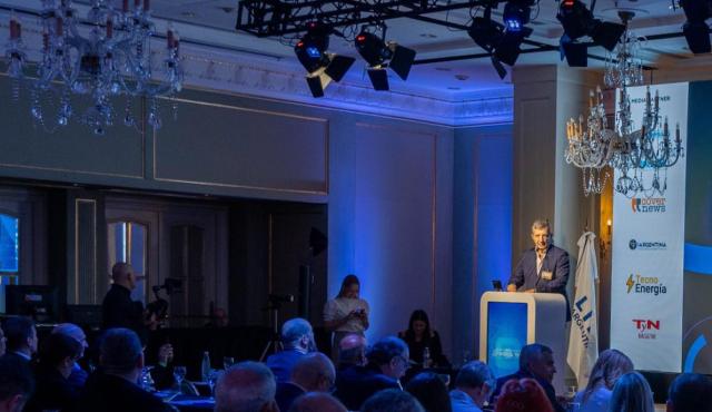 LIDE Argentina reunió a líderes empresariales, académicos y tecnológicos para debatir sobre temas que impulsan la revolución digital en el país. El subsecretario Santiago Pordelanne cerró el encuentro con una visión optimista del desarrollo del sector de la industria del conocimiento.