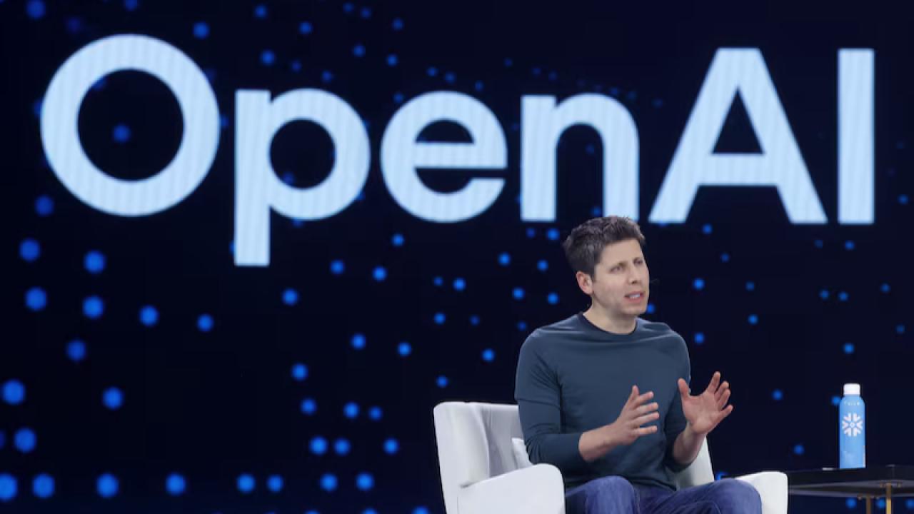 OpenAI, creadora de ChatGPT, acaba de cerrar un acuerdo que eleva su valoración a US$500.000 millones, posicionándola como la startup más valiosa del mundo y superando incluso a SpaceX en el ranking global de empresas privadas.
