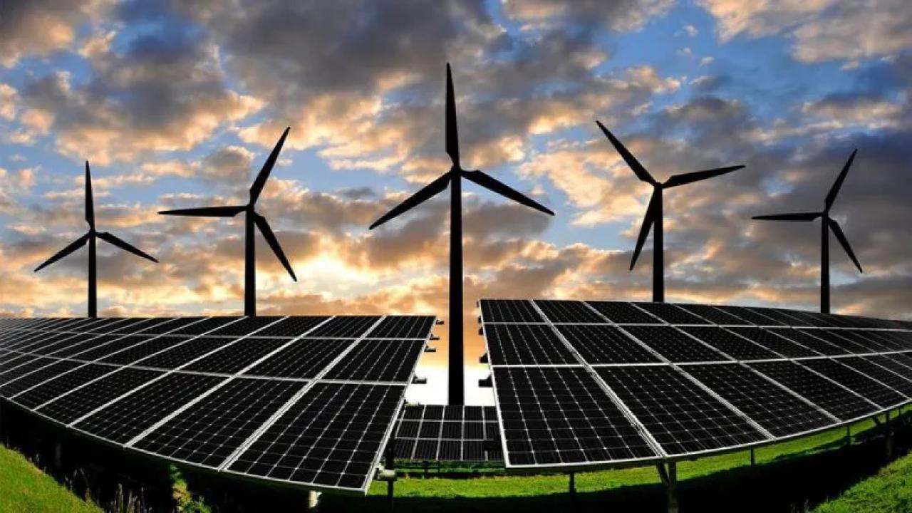 El sector agropecuario argentino empieza a incorporar energías limpias para reducir costos, ganar independencia y prepararse para un futuro donde la sostenibilidad energética será tan importante como el rendimiento productivo.