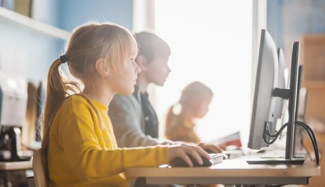 La diputada nacional Gisela Marziotta impulsa el Programa Nacional “ResponsabIA” para prevenir sesgos y maximizar el uso asertivo de la tecnología en las aulas
