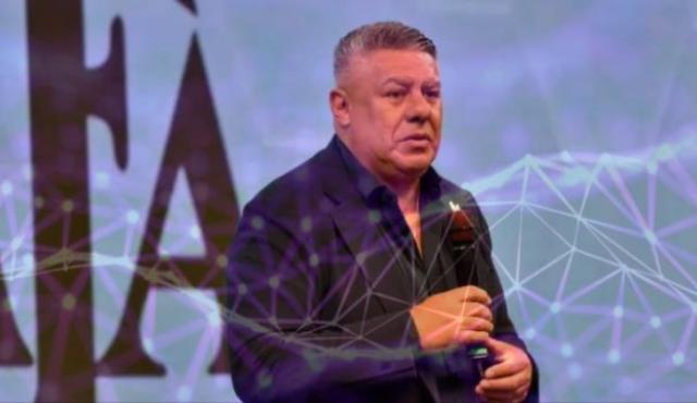 La Feria Mundial de Ethereum llegará en noviembre de 2025 a Buenos Aires como símbolo de innovación global. Pero en Argentina, ningún gran evento ocurre aislado del poder: la figura de Claudio “Chiqui” Tapia y la AFA son parte del tablero en el que se juega esta transformación.
