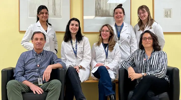 El equipo completo del laboratorio dirigido por Perone. Foto: gentileza investigador.