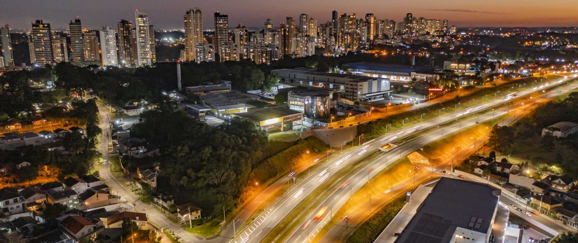 Gracias a la asociaci&oacute;n p&uacute;blico-privada, Curitiba ha innovado en un nuevo modelo de gesti&oacute;n que renovar&aacute; los 160.000 puntos