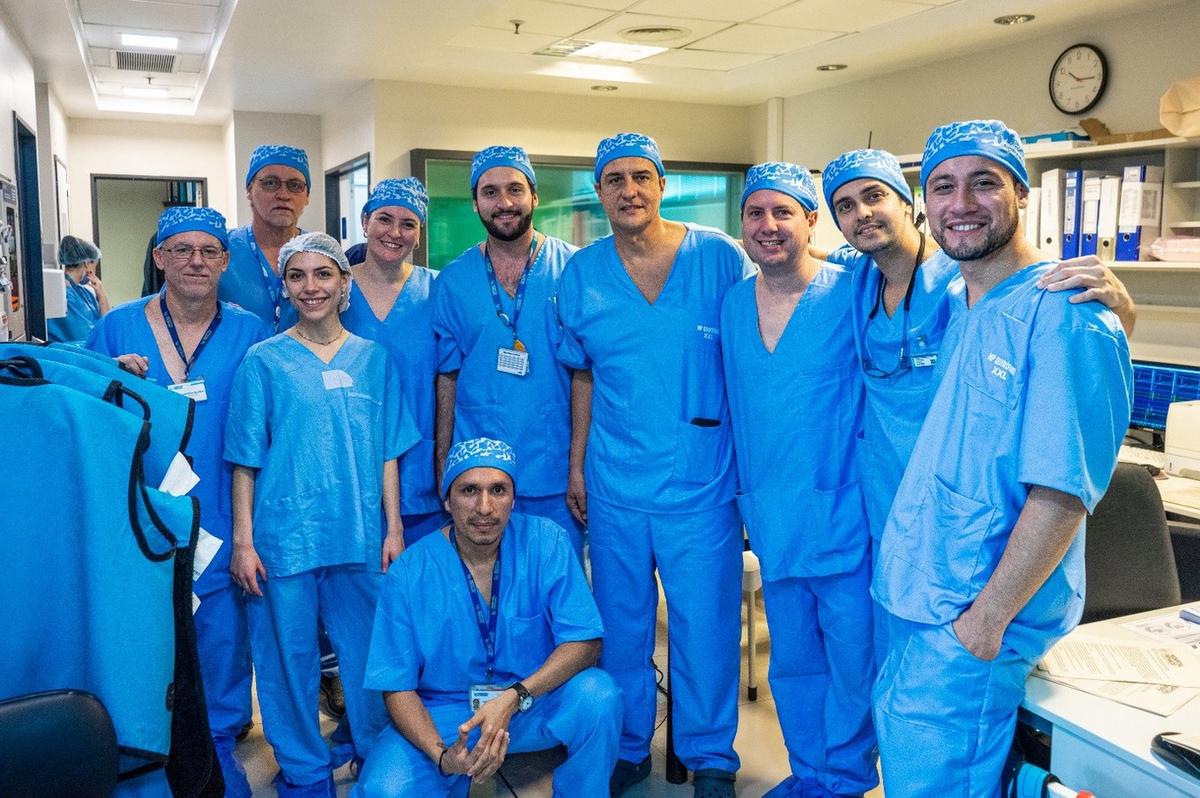 Equipo interdisciplinario encargado de la intervención en el Hospital Privado