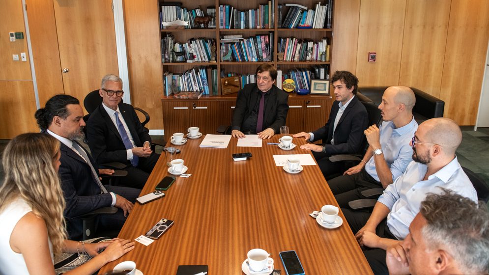 El encuentro permiti&oacute; intercambiar perspectivas sobre las capacidades existentes en el pa&iacute;s, los desaf&iacute;os regulatorios y las oportunidades de inserci&oacute;n en la econom&iacute;a espacial global, as&iacute; como sobre el potencial de articulaci&oacute;n con el sistema cient&iacute;fico nacional.