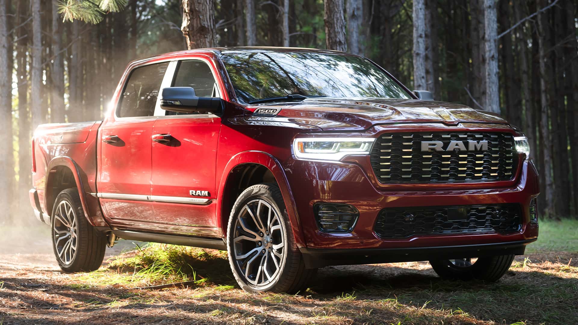 Ram 1500 REV híbrida