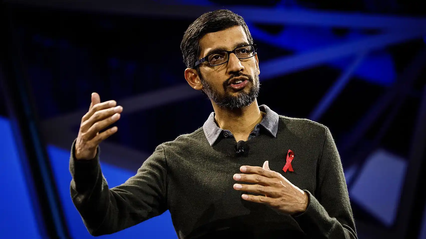Sundar Pichai (CEO de Alphabet/Google)